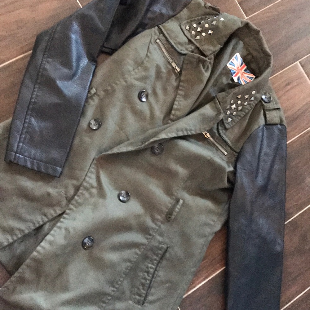 CUTEST JACKET EVER